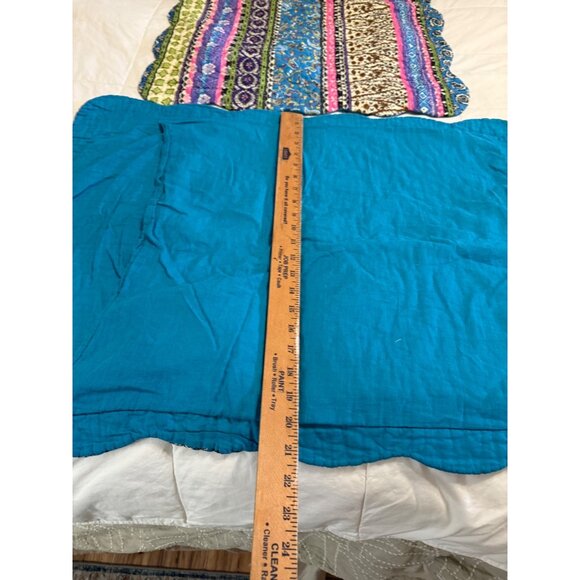 Two Chezmoi Collection Odette Boho Chic Quilted Scalloped Standard Cotton Shams - Picture 5 of 10